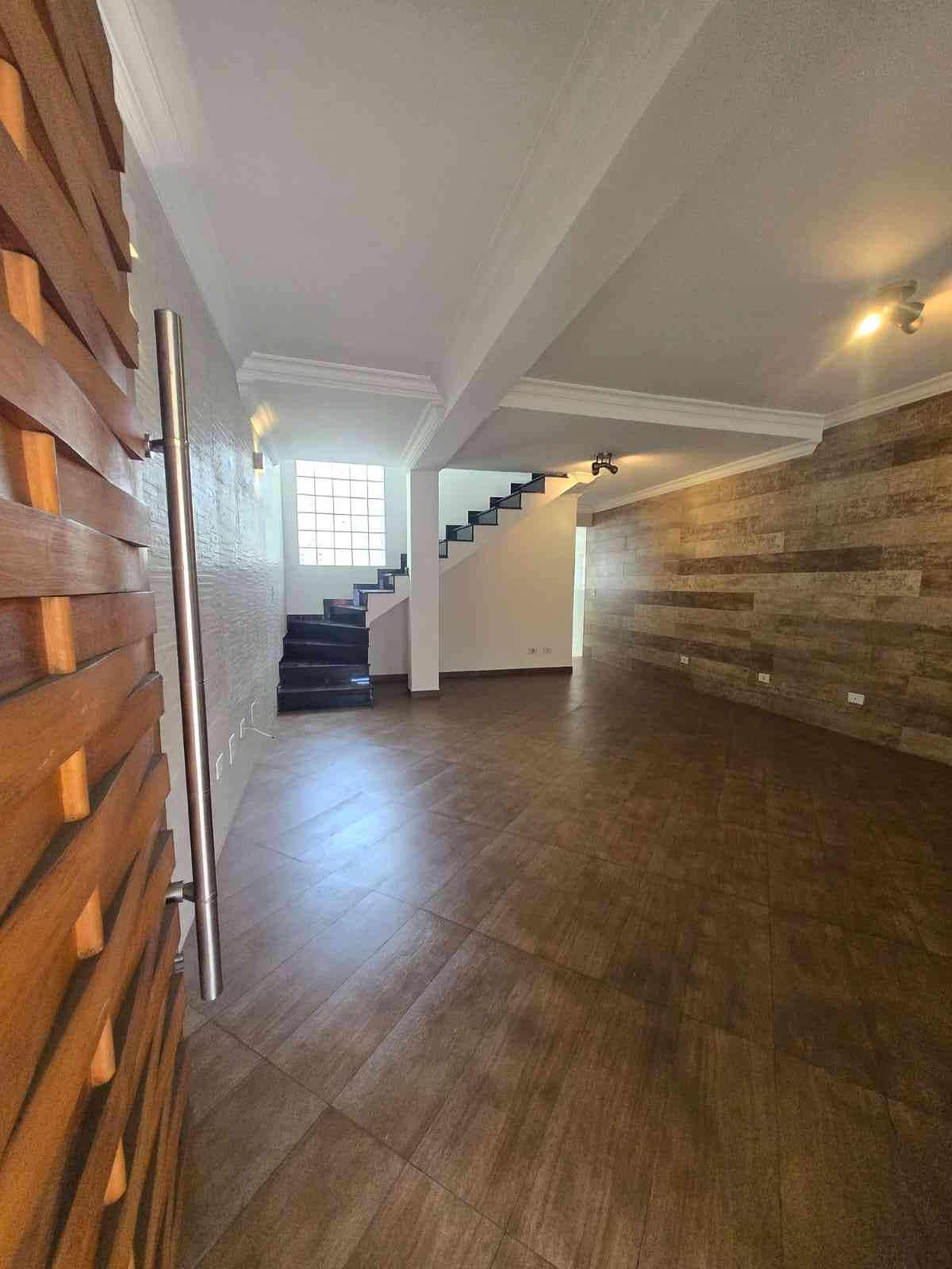 Clique para Ampliar Foto do imóvel