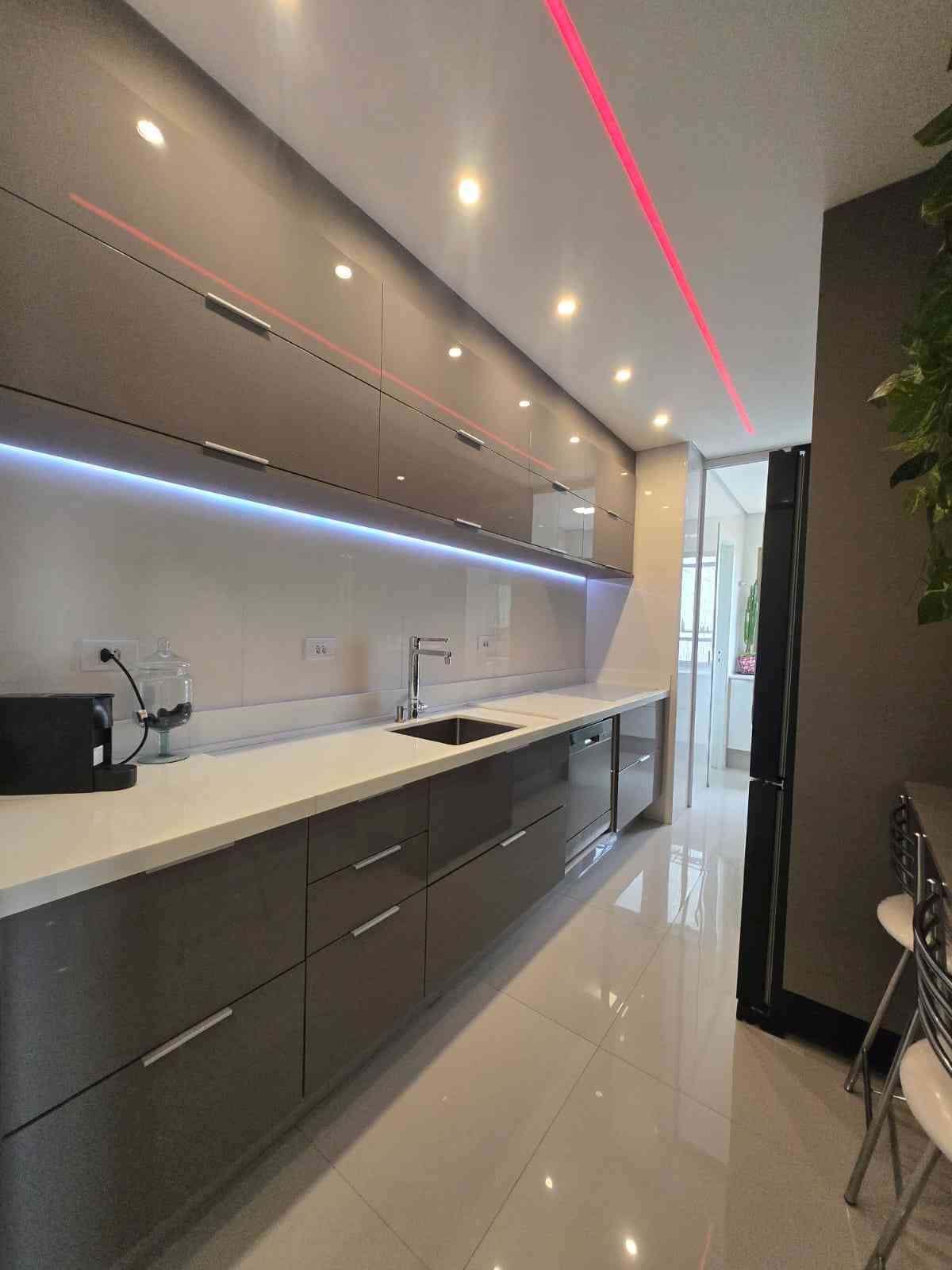 Clique para Ampliar Foto do imóvel